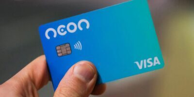 neon-fintech-demissao-massa-foto-facebook-400x200